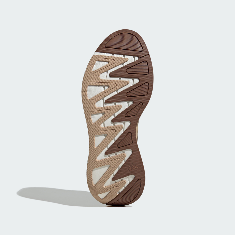 ADIZERO ARUKU 跑鞋