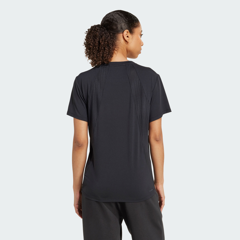 DESIGNED FOR TRAINING INTENSITY 短袖上衣