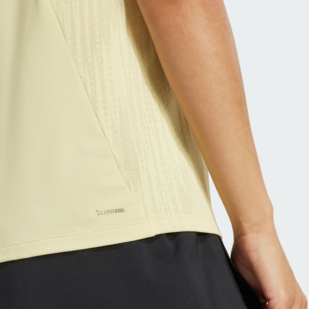 DESIGNED FOR TRAINING INTENSITY 短袖上衣