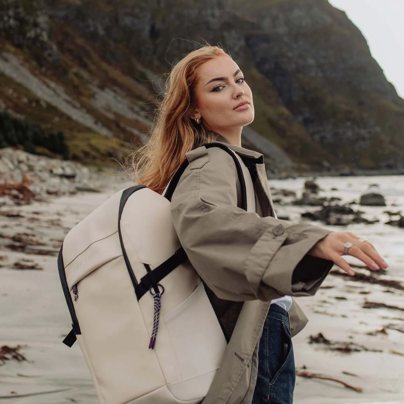 Street FLX 街頭護脊擴充背包 30~35L - 奶霜白