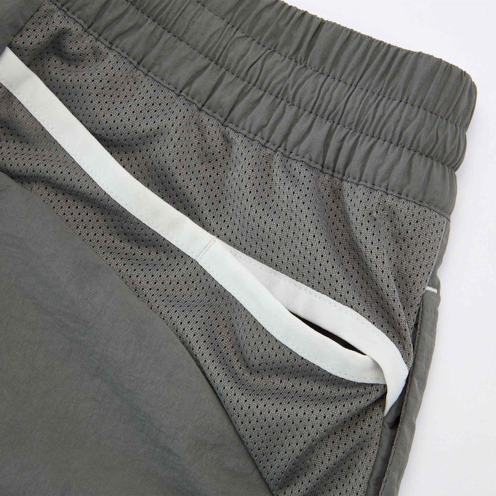 PUMA 基本系列SE UV 8吋短風褲 男性