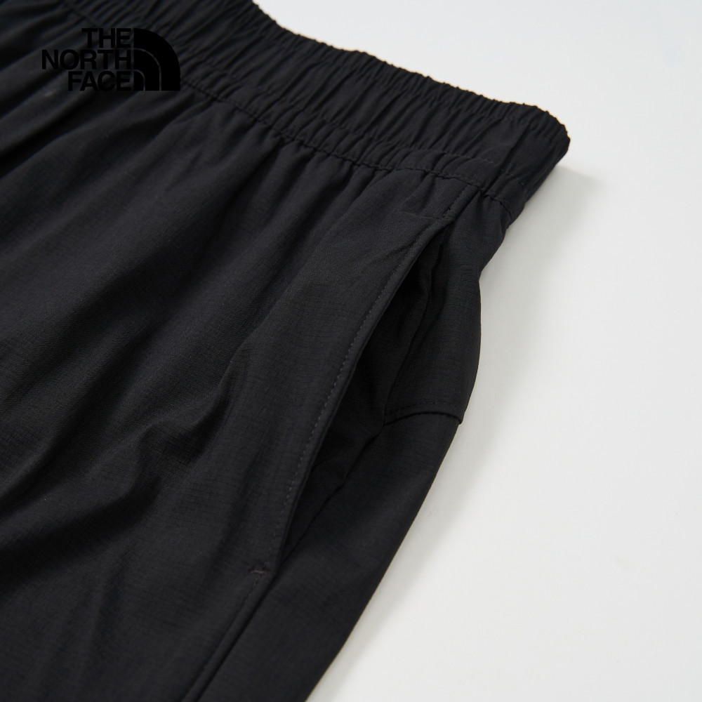 The North Face北面女款黑色DWR防潑水短褲｜8DFNJK3