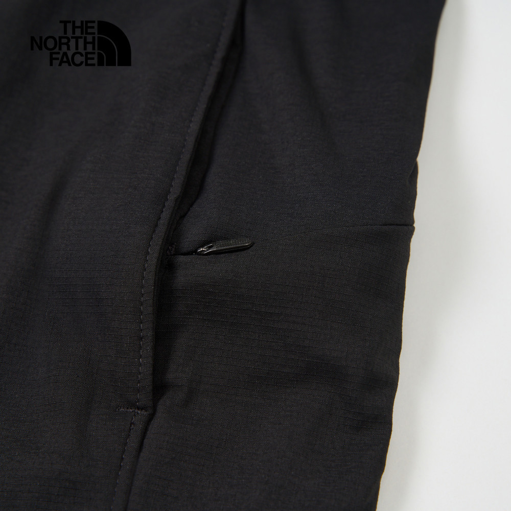 【10/26 12點限時搶購】The North Face北面男款黑色DWR防潑水短褲｜8DFWJK3