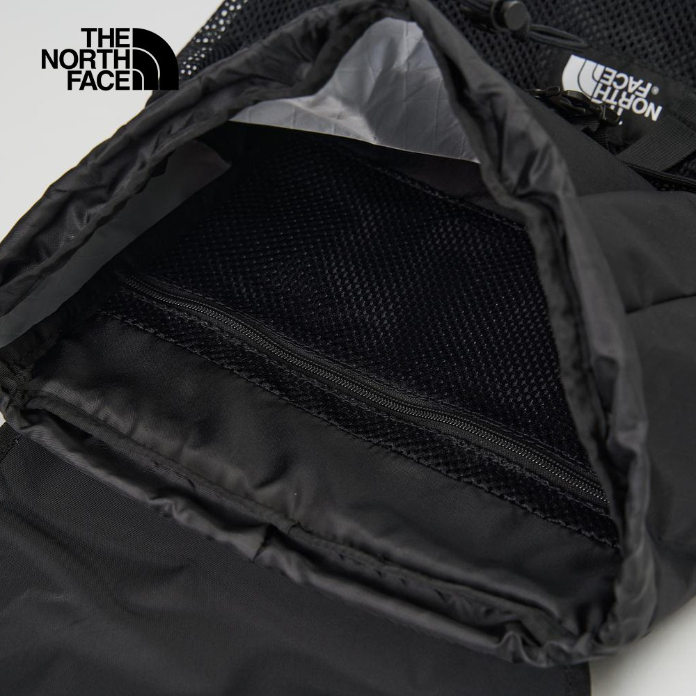 The North Face北面男女款黑色休閒後背包｜8DJKKX7