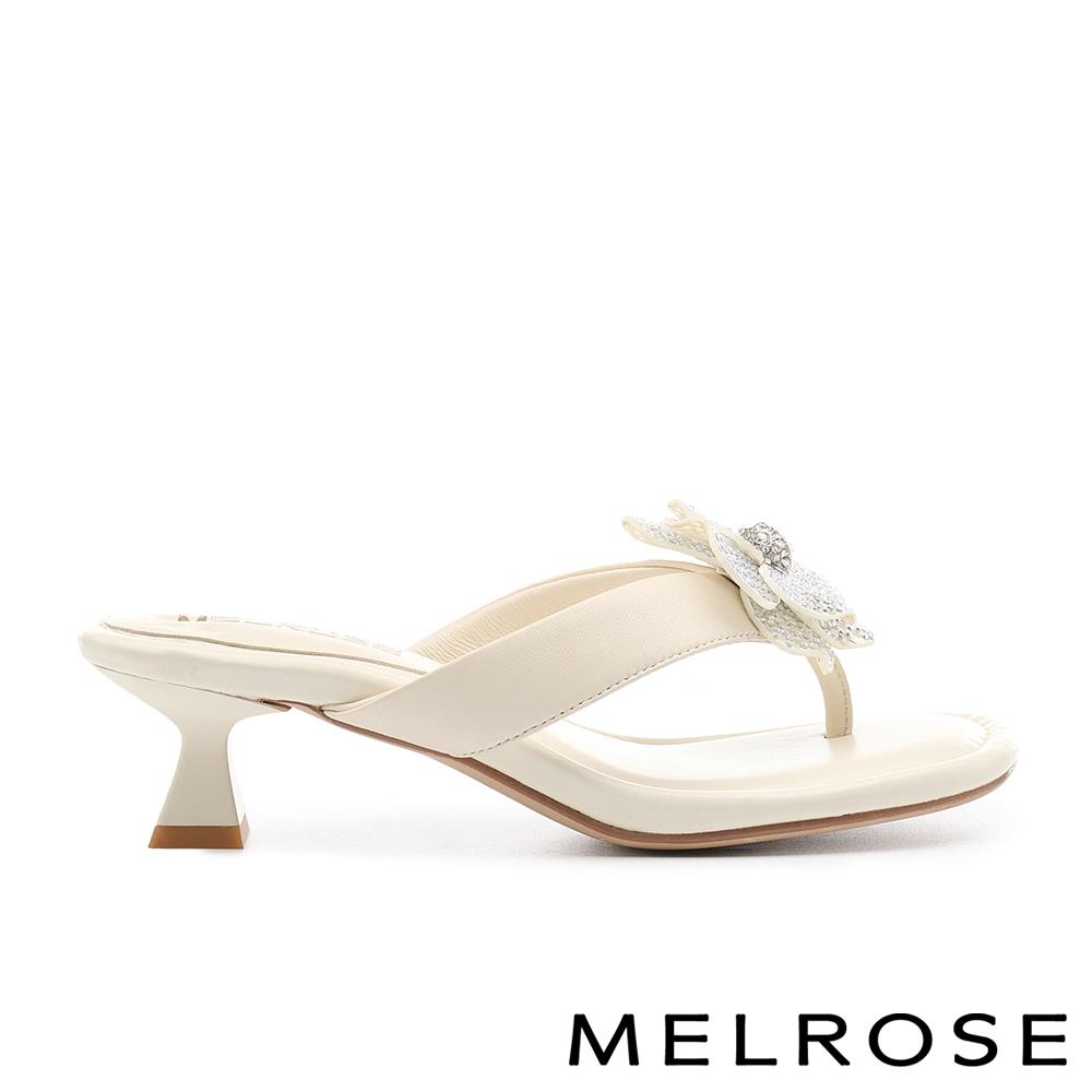 MELROSE 美樂斯 華麗氣質水鑽花朵綿羊皮人字高跟拖鞋－米白