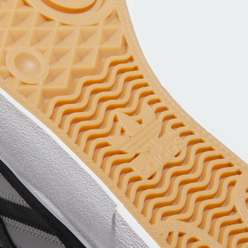 COURT TNS 運動休閒鞋