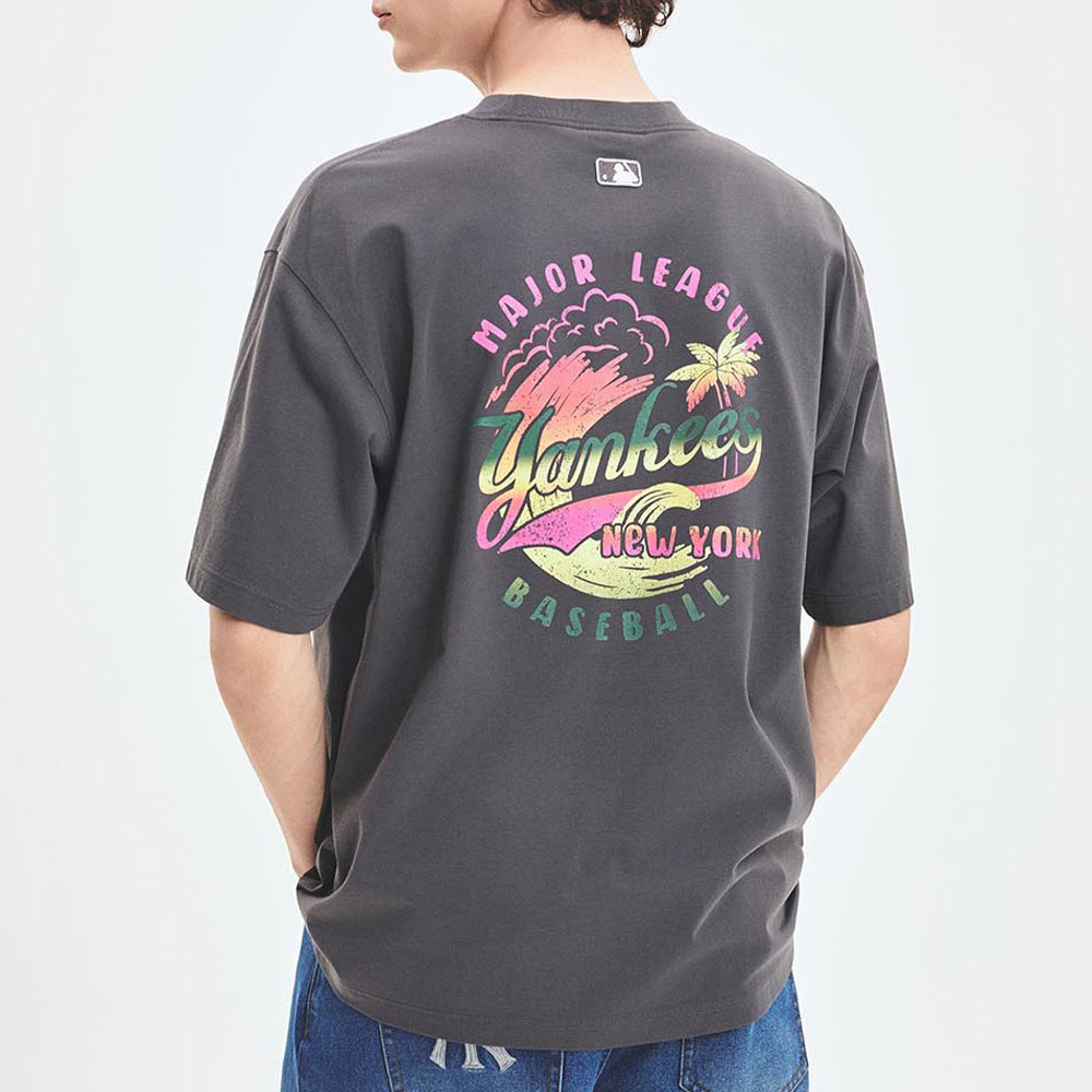 MLB 短袖T恤 Summer Graphics 紐約洋基隊 (3ATSX0453-50CGD)