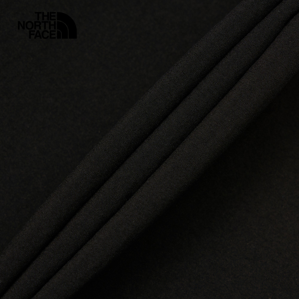 The North Face北面男款黑色UPF防曬短褲｜8BWPJK3