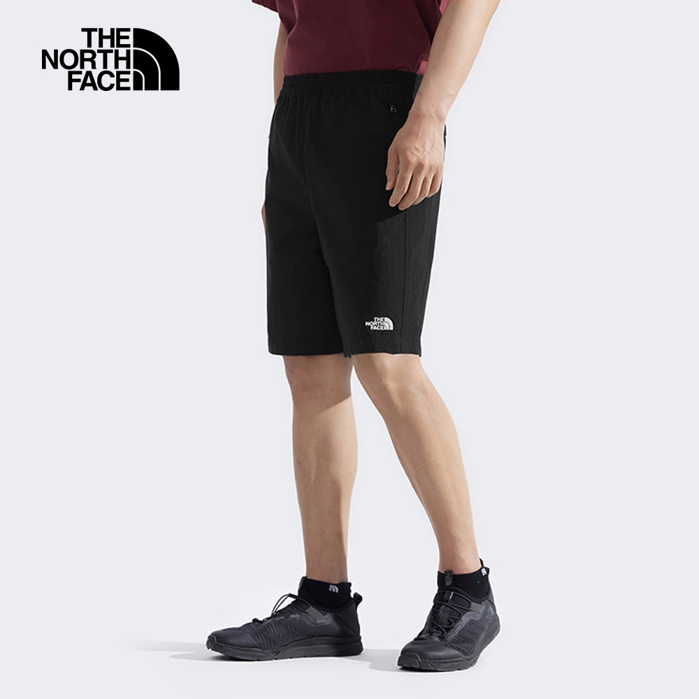 The North Face北面男款黑色UPF防曬短褲｜8BWPJK3
