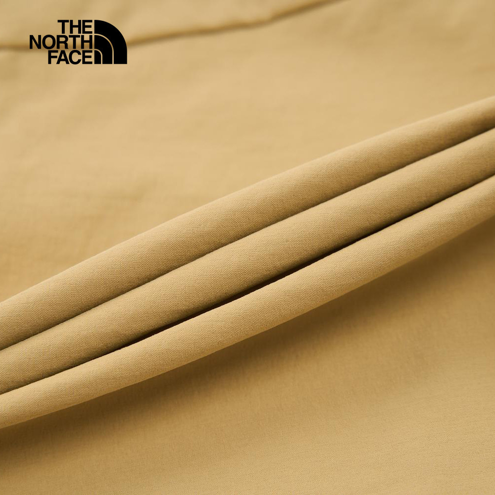 The North Face北面女款卡其色DWR防潑水短褲｜8DFMLK5