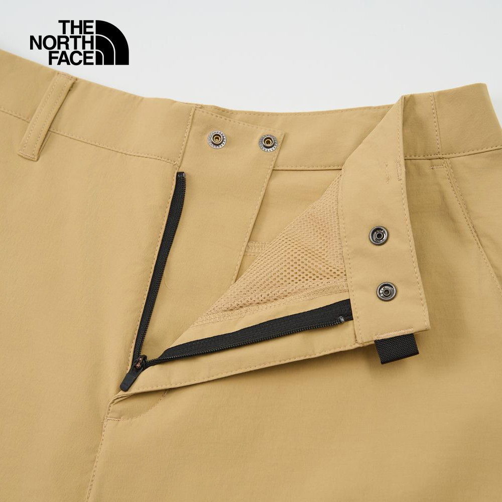 The North Face北面女款卡其色DWR防潑水短褲｜8DFMLK5