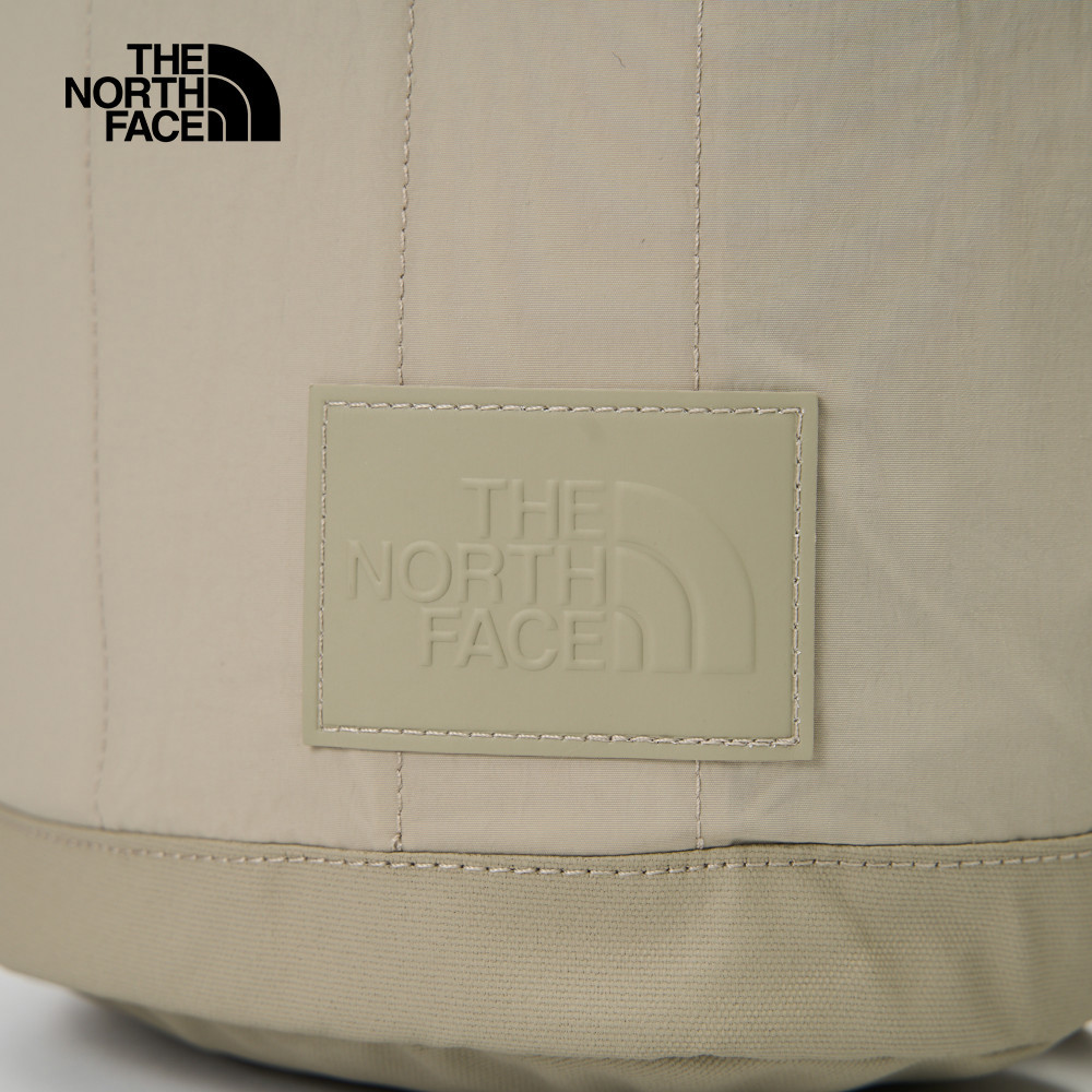 The North Face北面男女款棕色DWR防潑水大容量休閒後背包｜81DV1I4