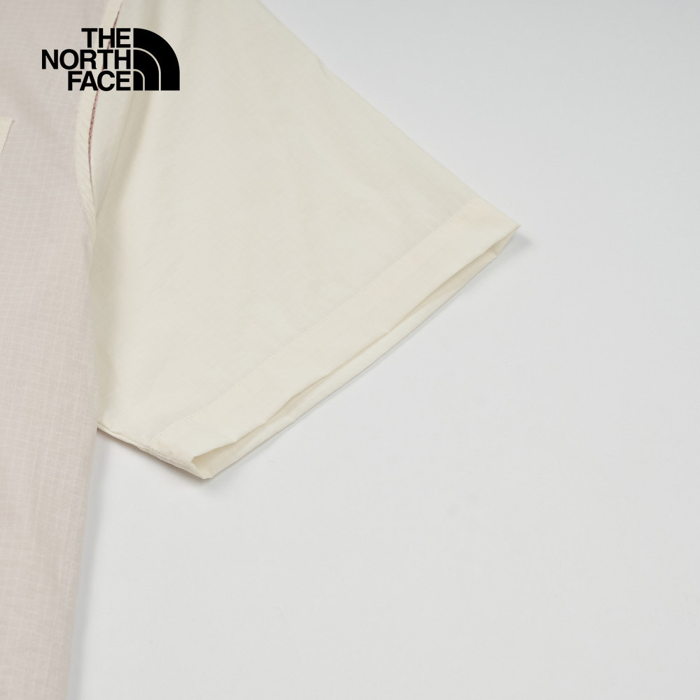 UE男款米白色舒適透氣短袖襯衫｜8CKPQLI