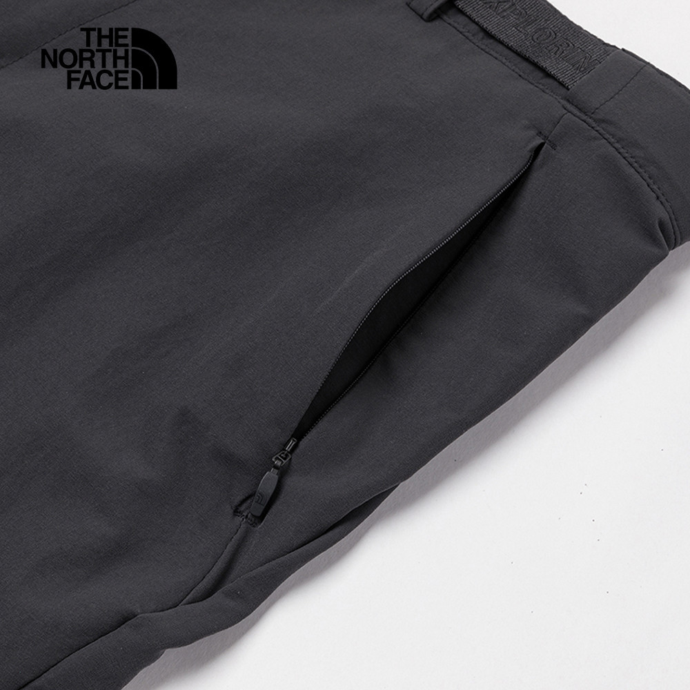 【10/26 00點限時搶購】The North Face北面男款深灰色吸濕排汗休閒長褲｜8BA70C5
