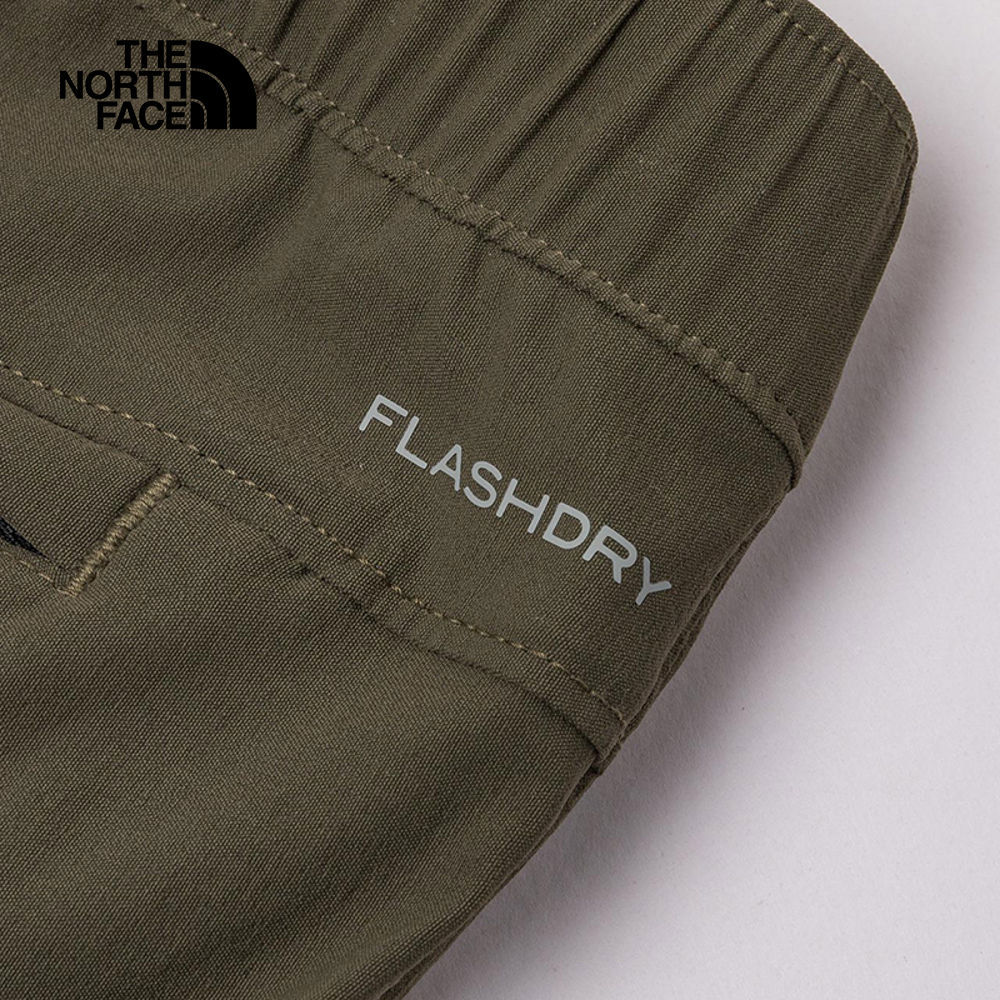 【10/26 12點限時搶購】The North Face北面男款綠色吸濕排汗休閒長褲｜8BA94FY