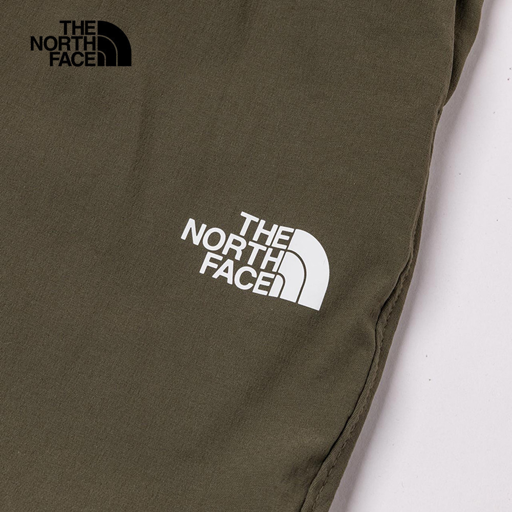 【10/26 12點限時搶購】The North Face北面男款綠色吸濕排汗休閒長褲｜8BA94FY