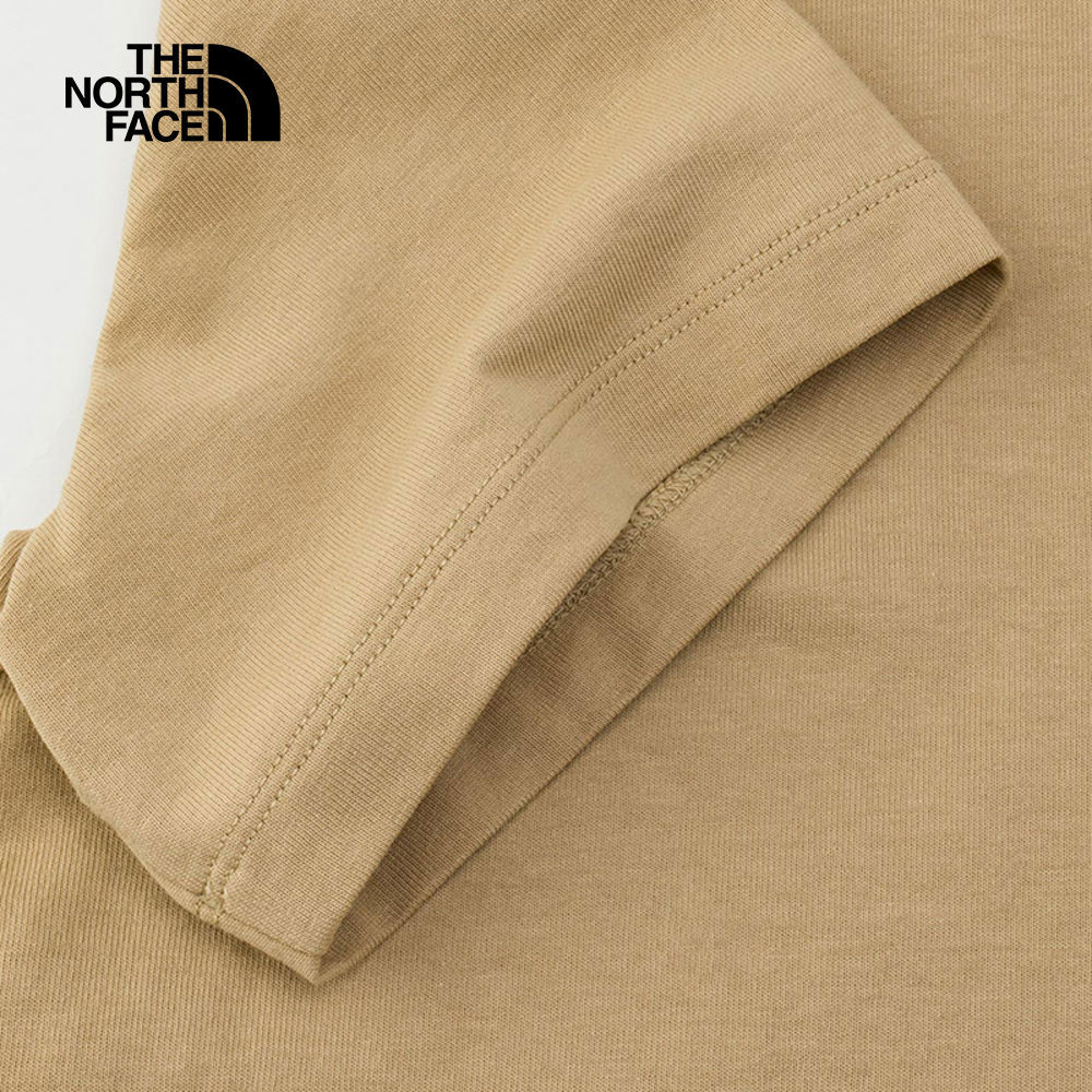 The North Face北面男女款卡其色純棉短袖POLO衫｜8EY7LK5