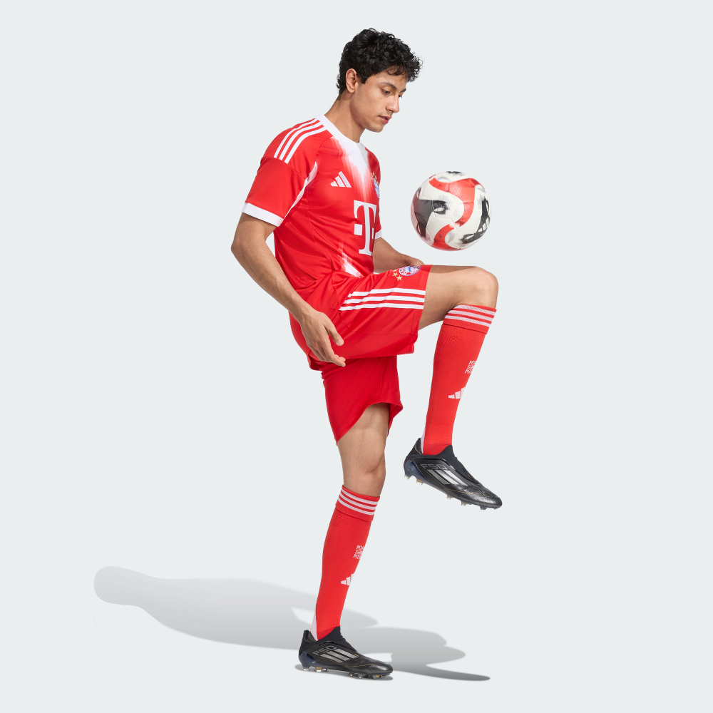 拜仁慕尼克 主場短褲