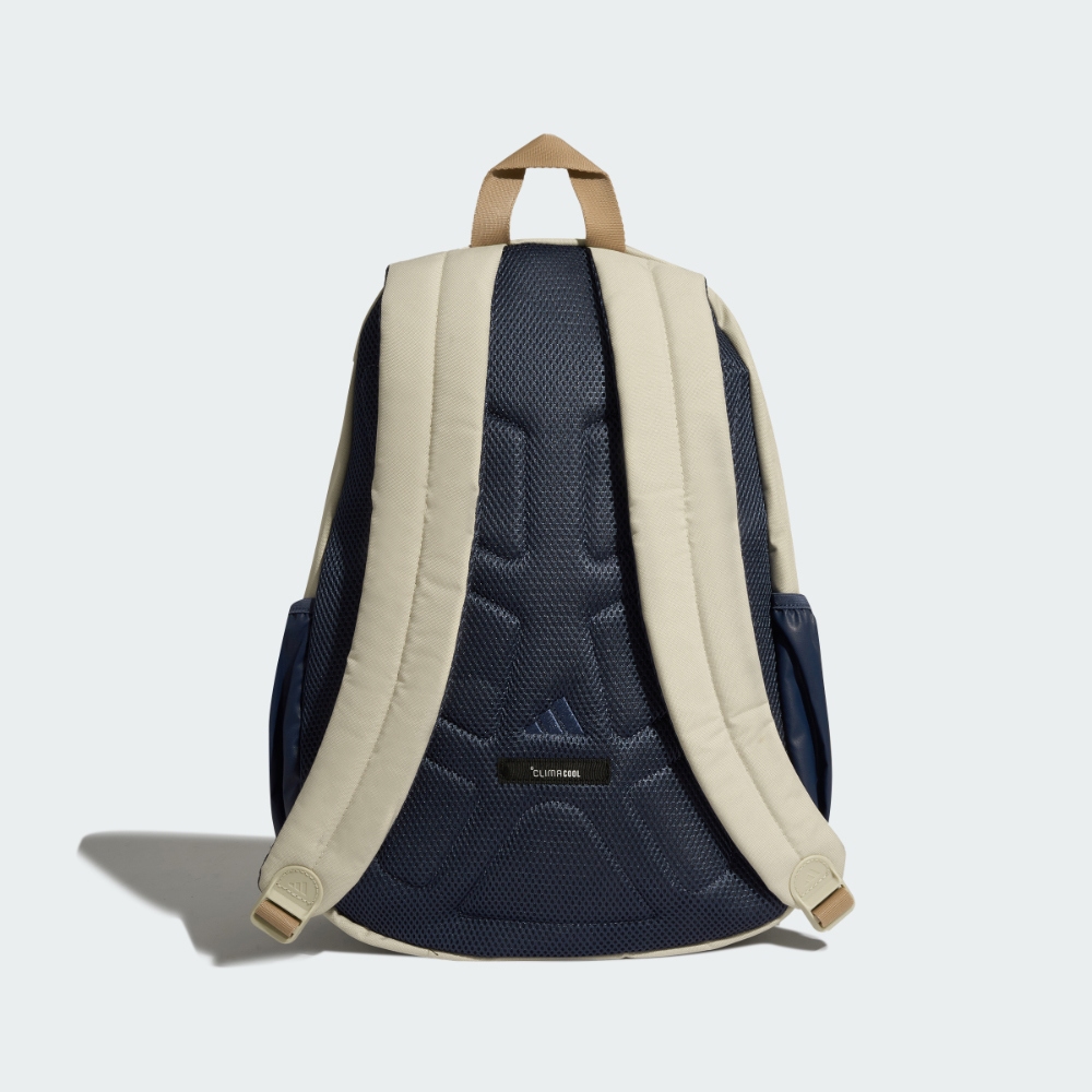 MUST HAVES MATERIAL 後背包