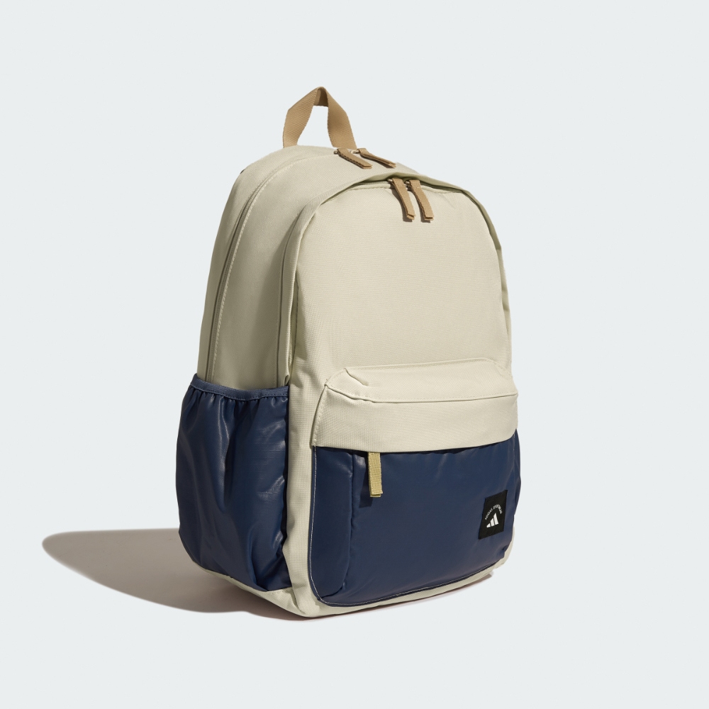 MUST HAVES MATERIAL 後背包