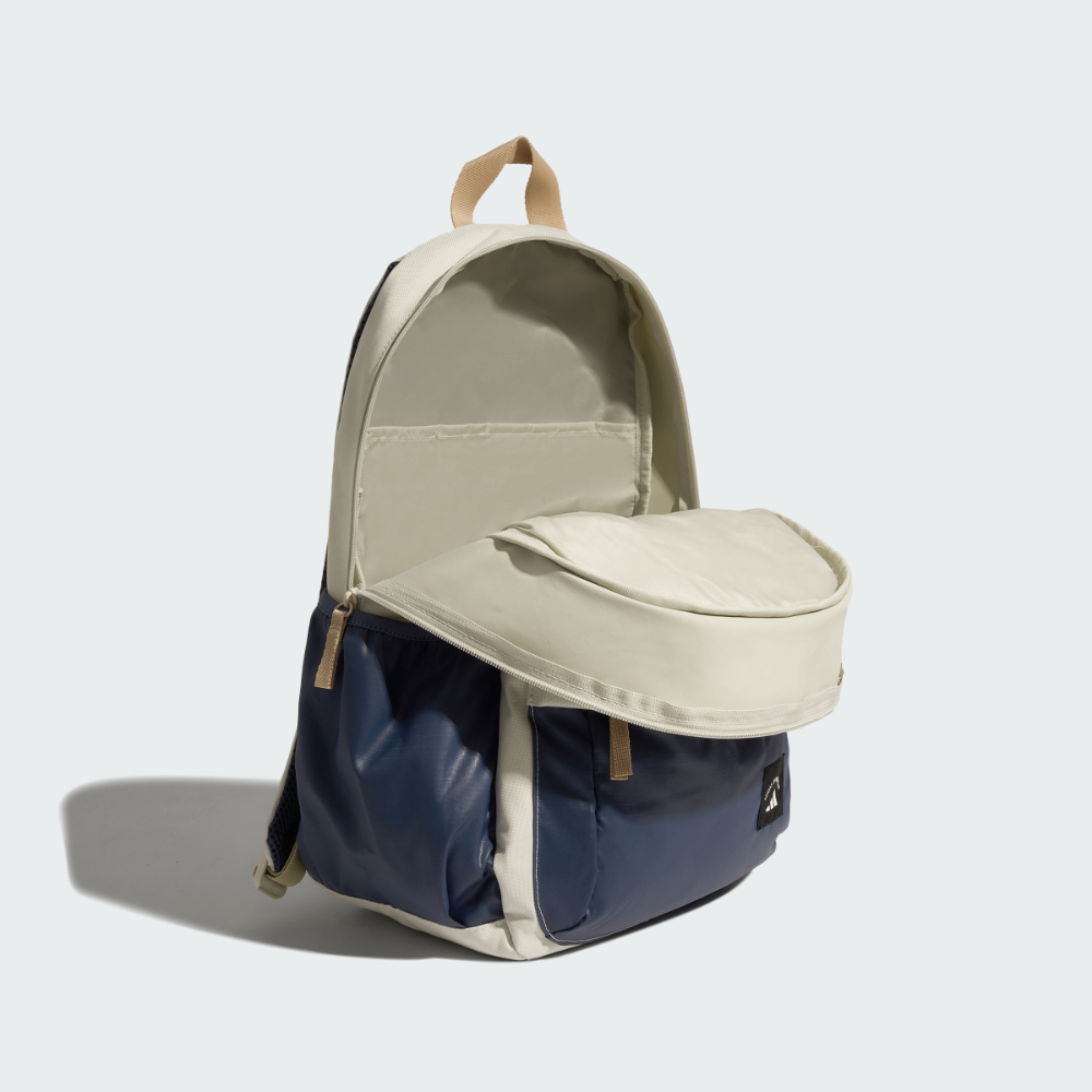 MUST HAVES MATERIAL 後背包