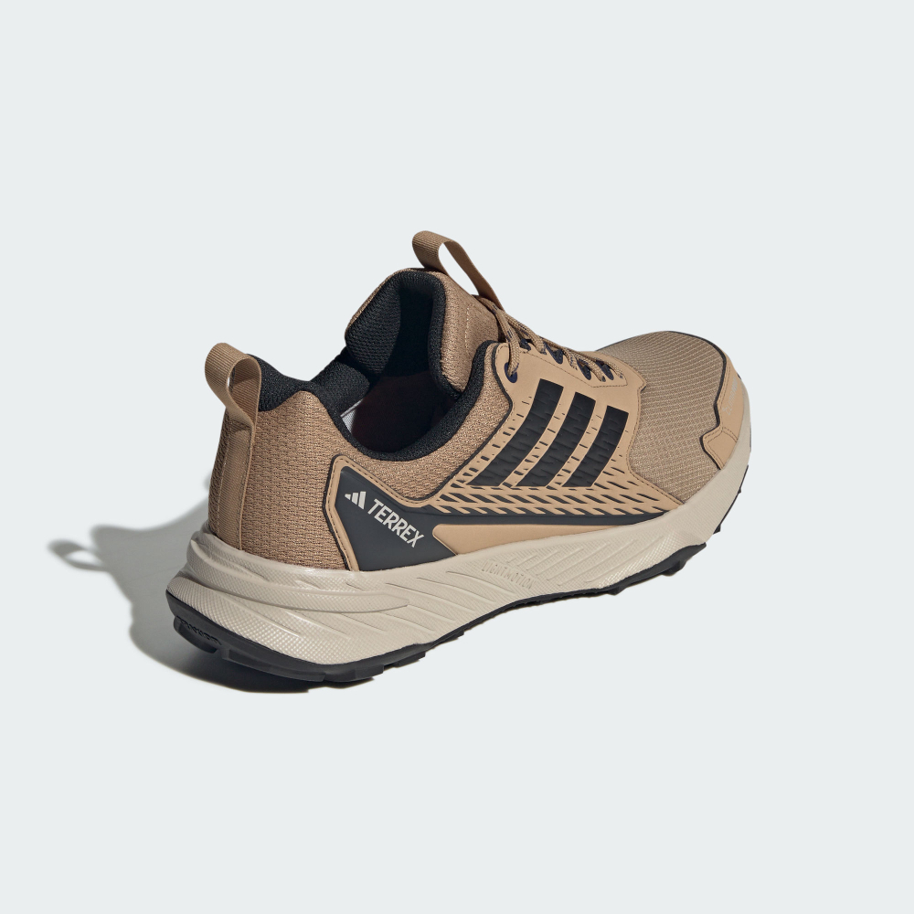 TERREX TRACEFINDER 2 CLIMAPROOF 越野跑鞋