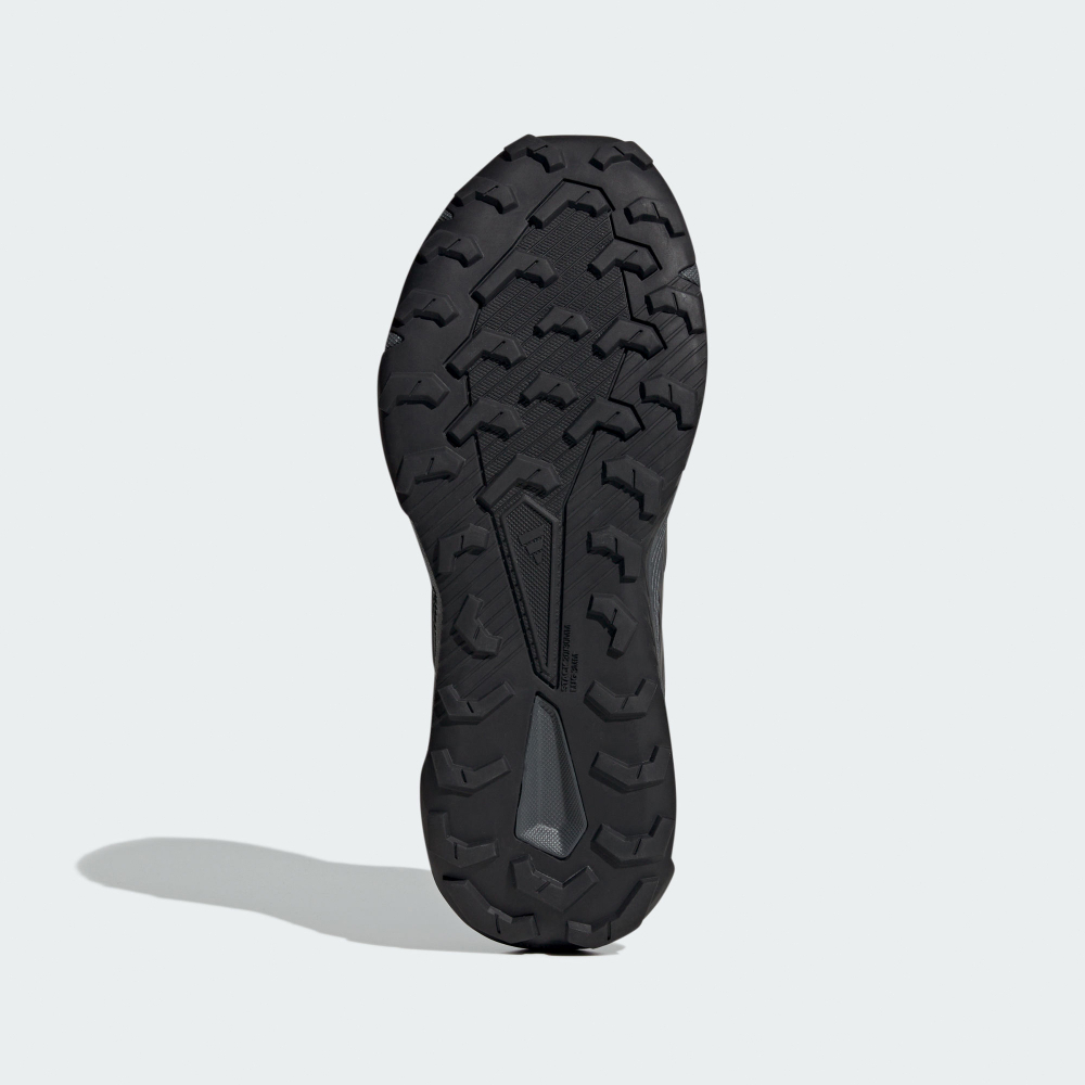 TERREX TRACEFINDER 2 CLIMAPROOF 越野跑鞋