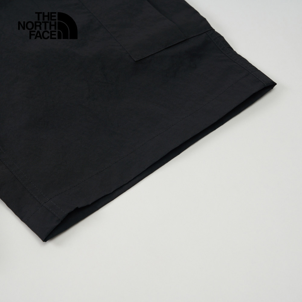 UE男款黑色DWR防潑水短褲｜8CKXJK3