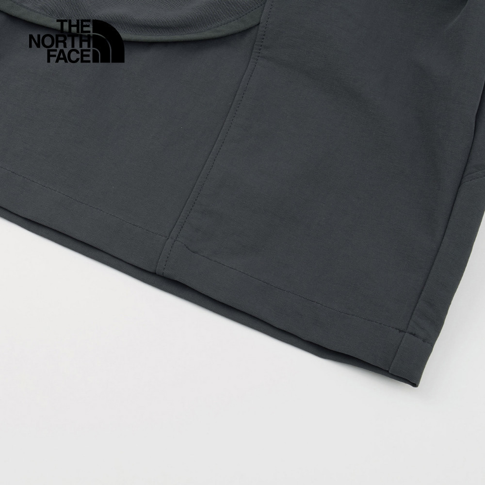 女款深灰色DWR防潑水休閒短褲｜8G080C5