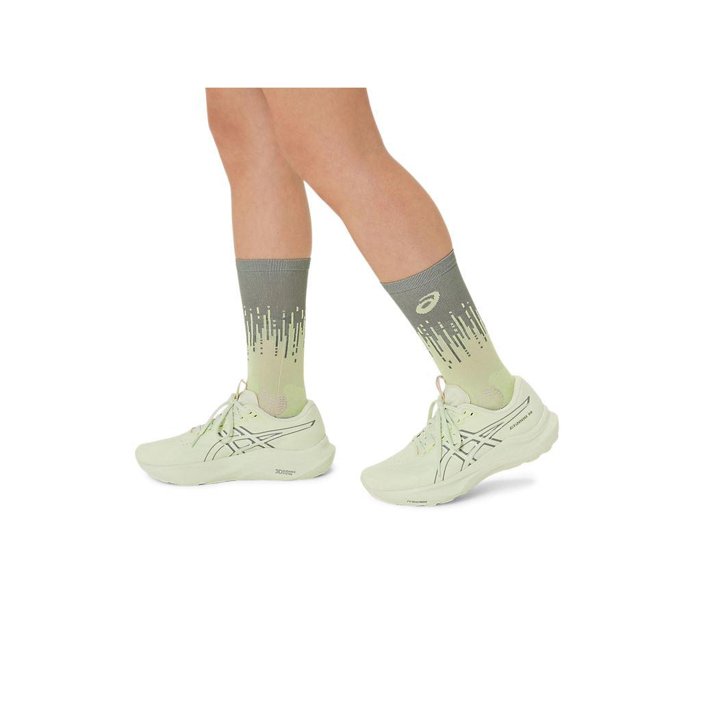 中筒襪 男女中性款  跑步配件 3013A977-407