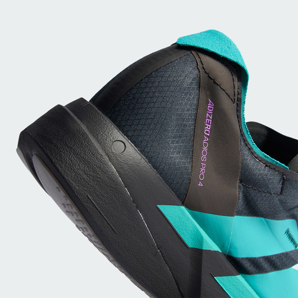 ADIZERO ADIOS PRO 4 跑鞋