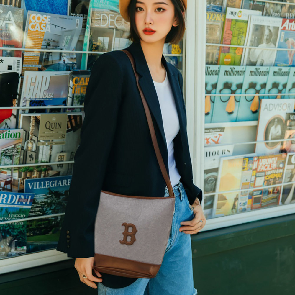 MLB 肩背 斜背 兩用 托特包 水桶包 波士頓紅襪隊 (3ABMBC15N-43BRD)｜舒適