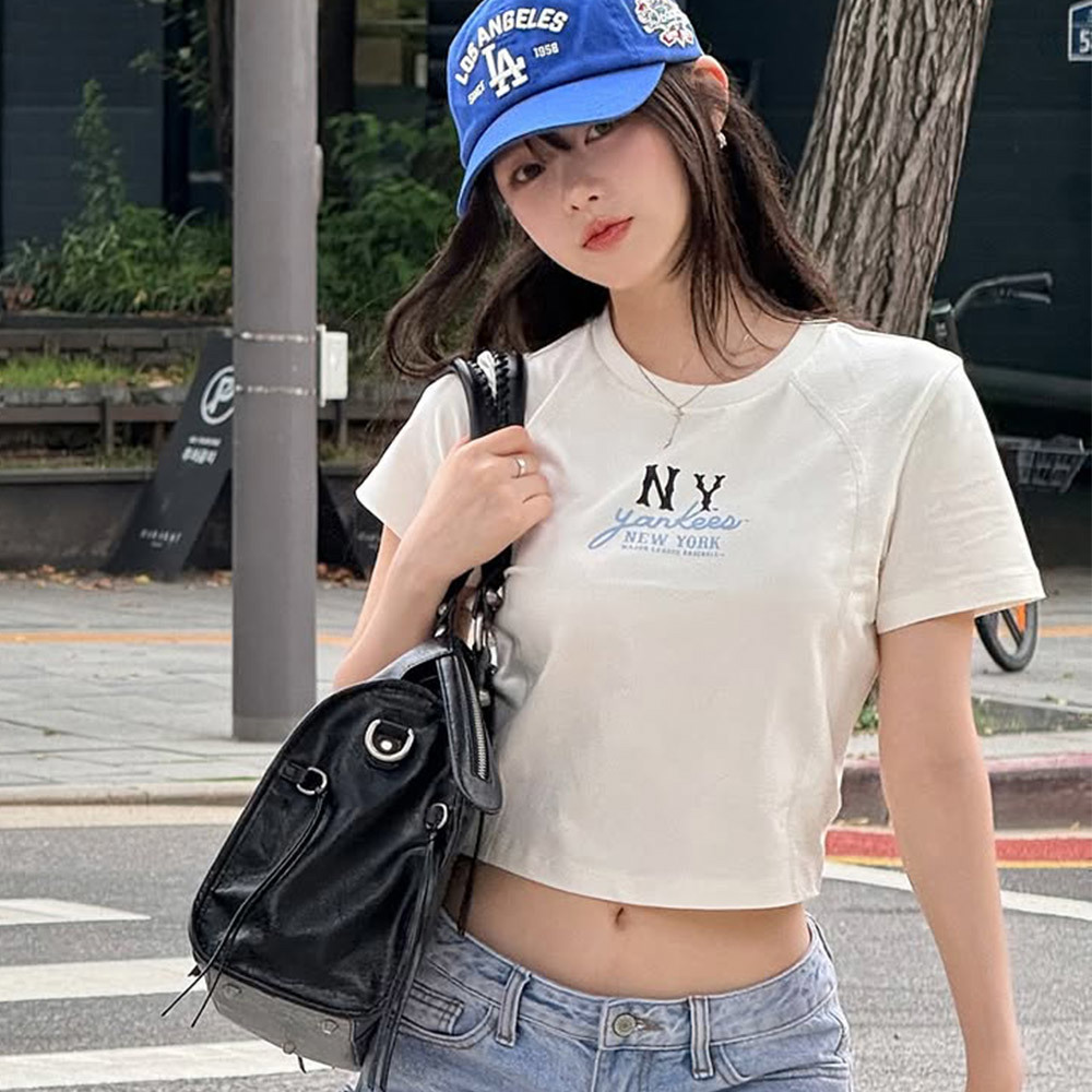 MLB 女版短袖T恤  紐約洋基隊 (3FTSB0454-50IVS)