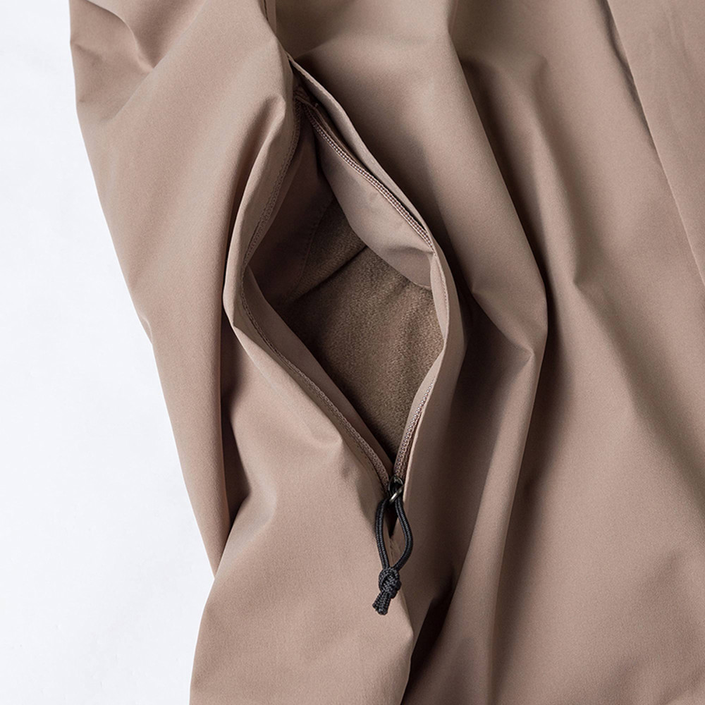 The North Face北面男款棕色DryVent防水透氣衝鋒衣｜8DX1DHL