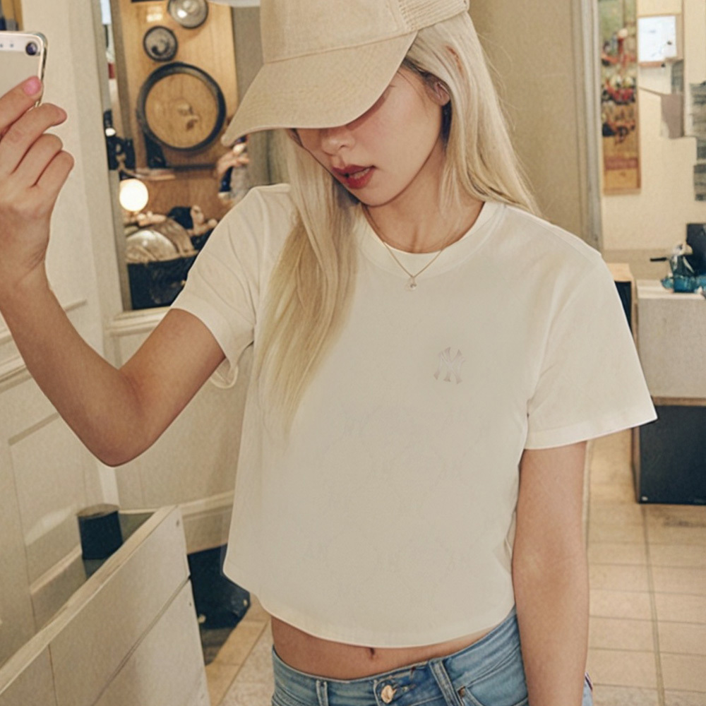 MLB 女版短袖T恤 Monogram系列 紐約洋基隊 (3FTSM0154-50CRS)