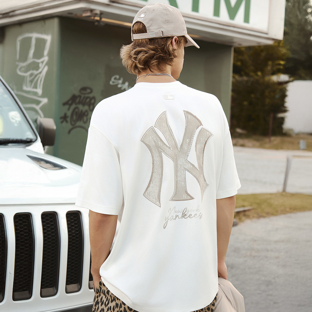 MLB 短袖T恤 Monogram系列 紐約洋基隊 (3ATSM0754-50IVS)