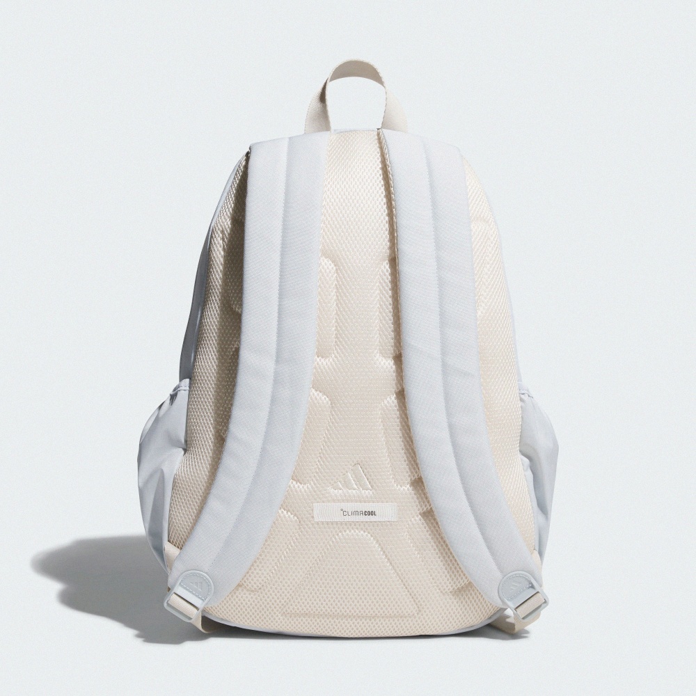 MUST HAVES MATERIAL 後背包