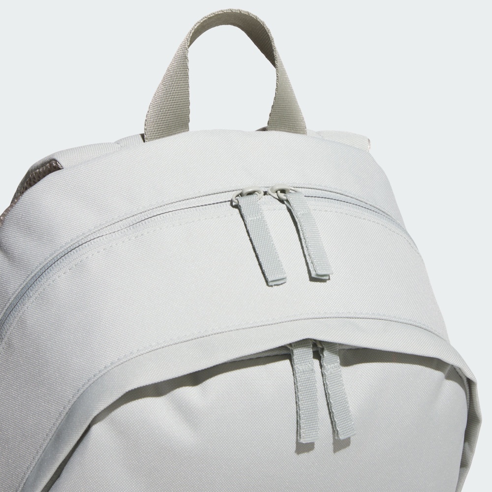 MUST HAVES MATERIAL 後背包