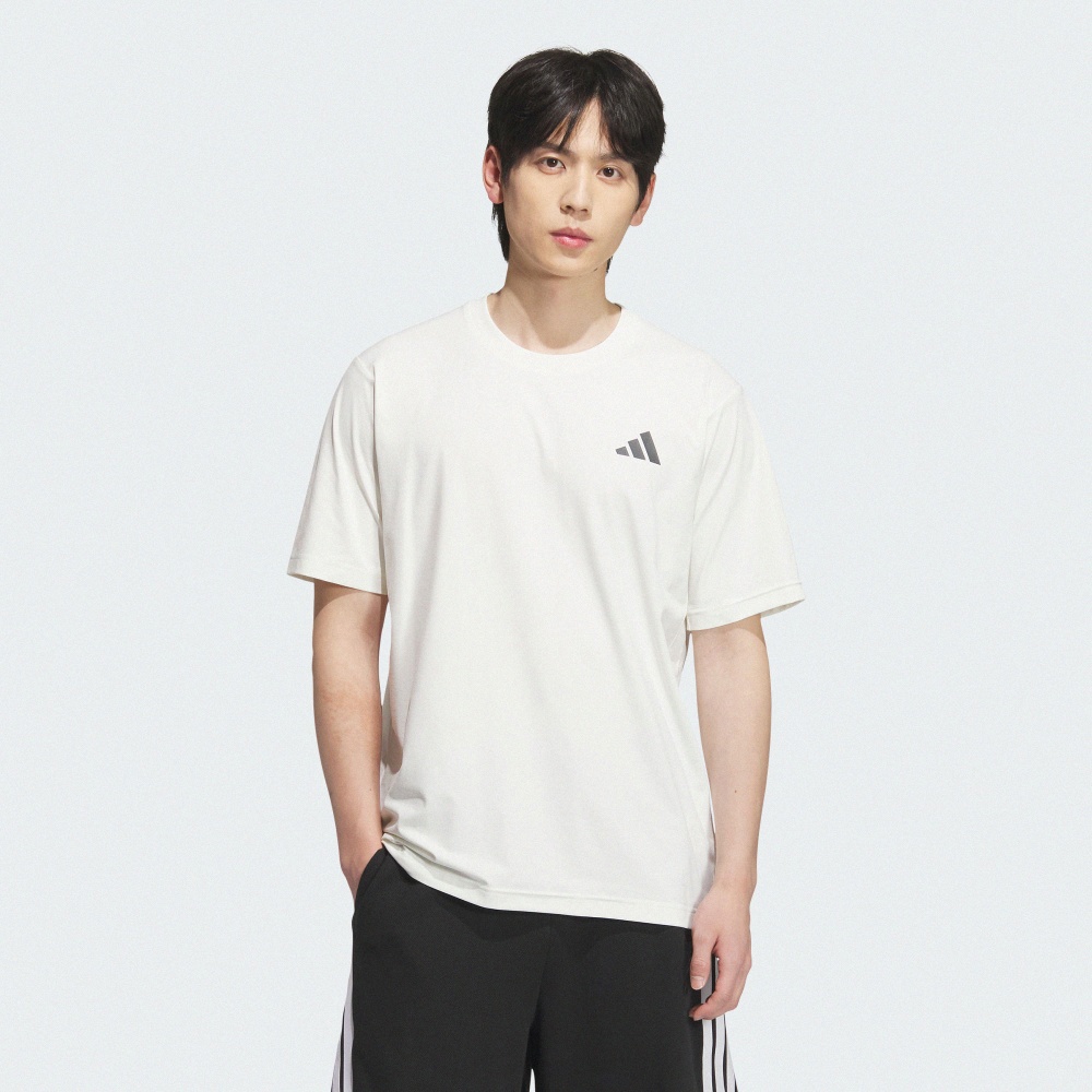 MODERN TECH 短袖上衣