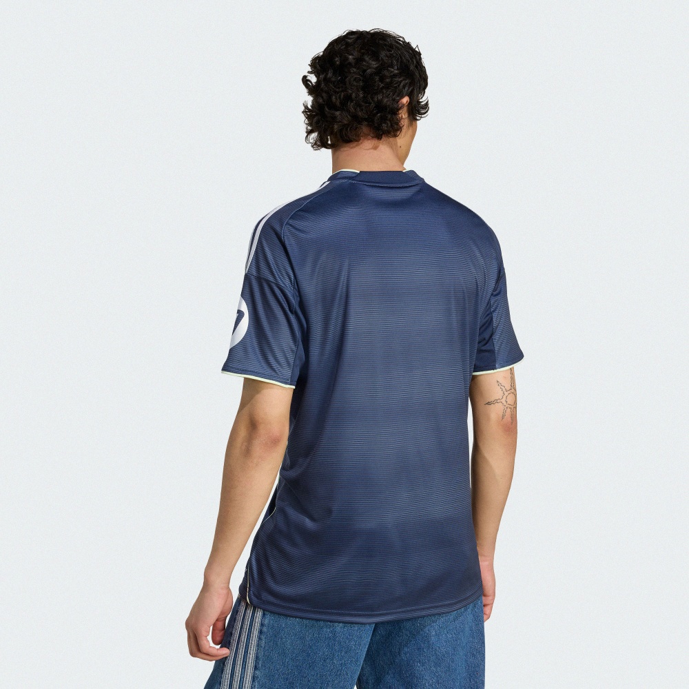 皇家馬德里 25/26 客場球衣