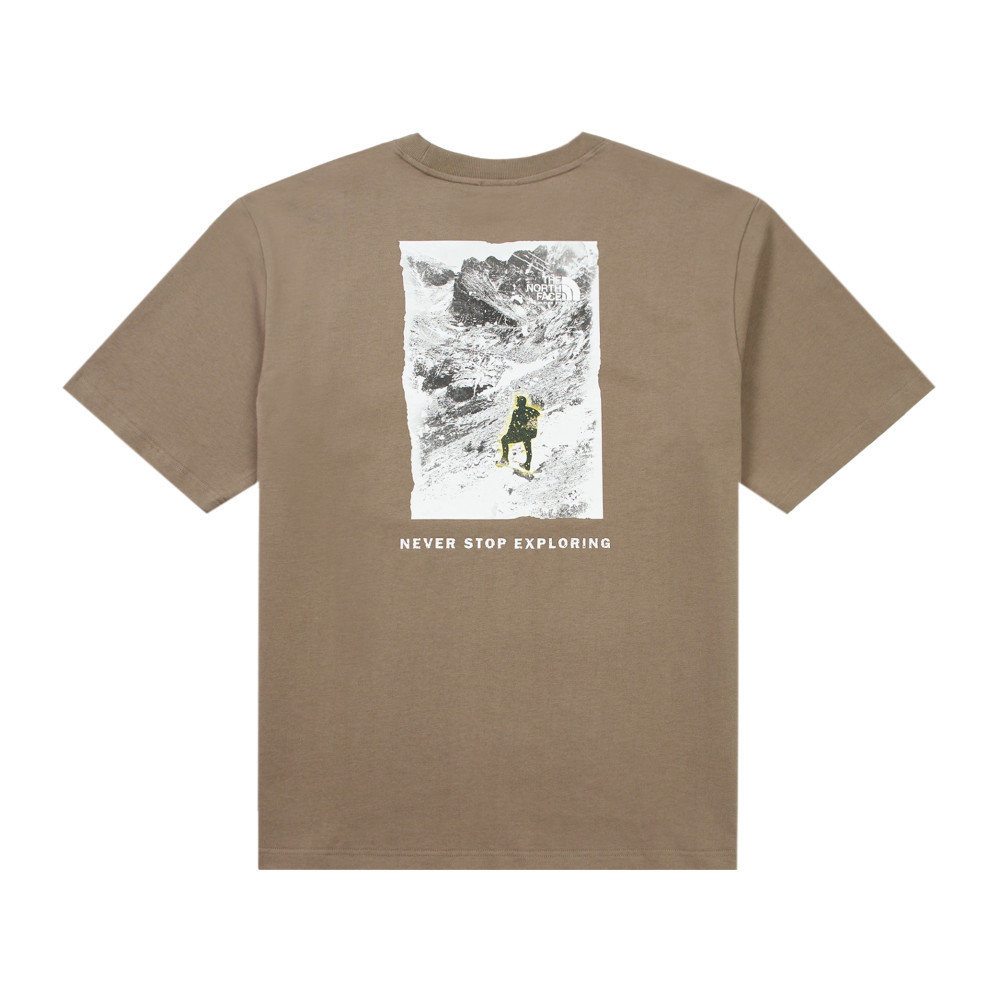 UE男款棕色純棉大尺寸山脈印花短袖T恤｜8GUBBOW