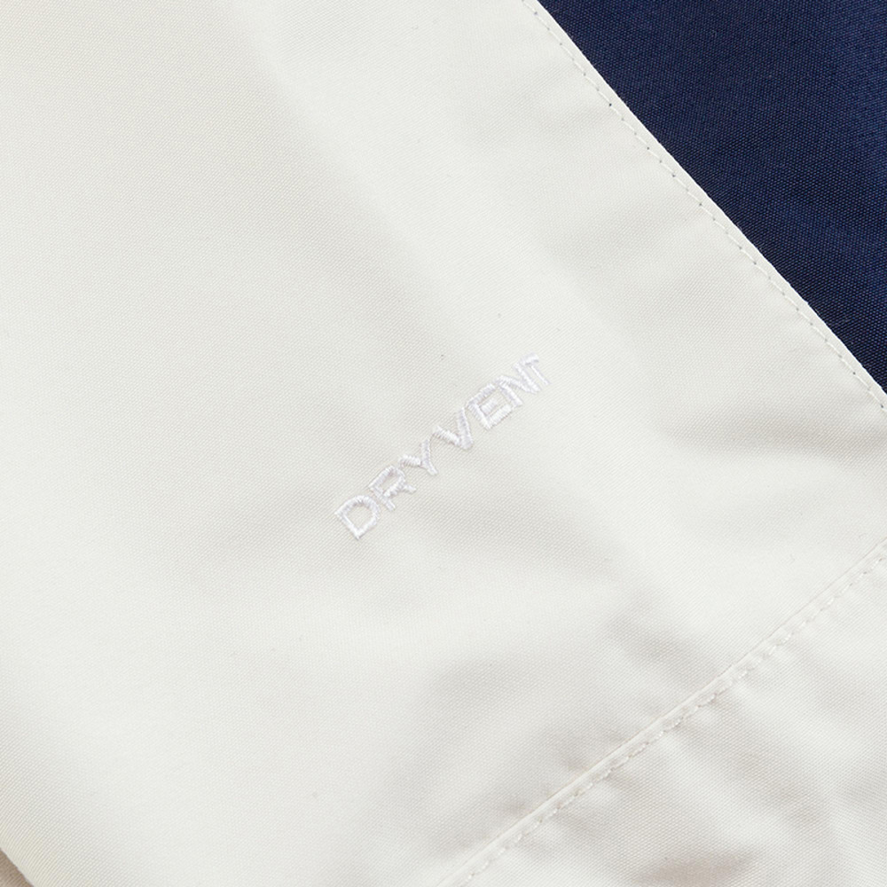 The North Face北面男款白色DryVent防水透氣衝鋒衣｜8FZMAEJ