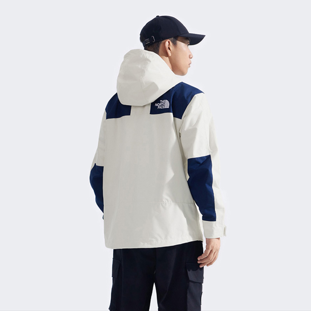 The North Face北面男款白色DryVent防水透氣衝鋒衣｜8FZMAEJ