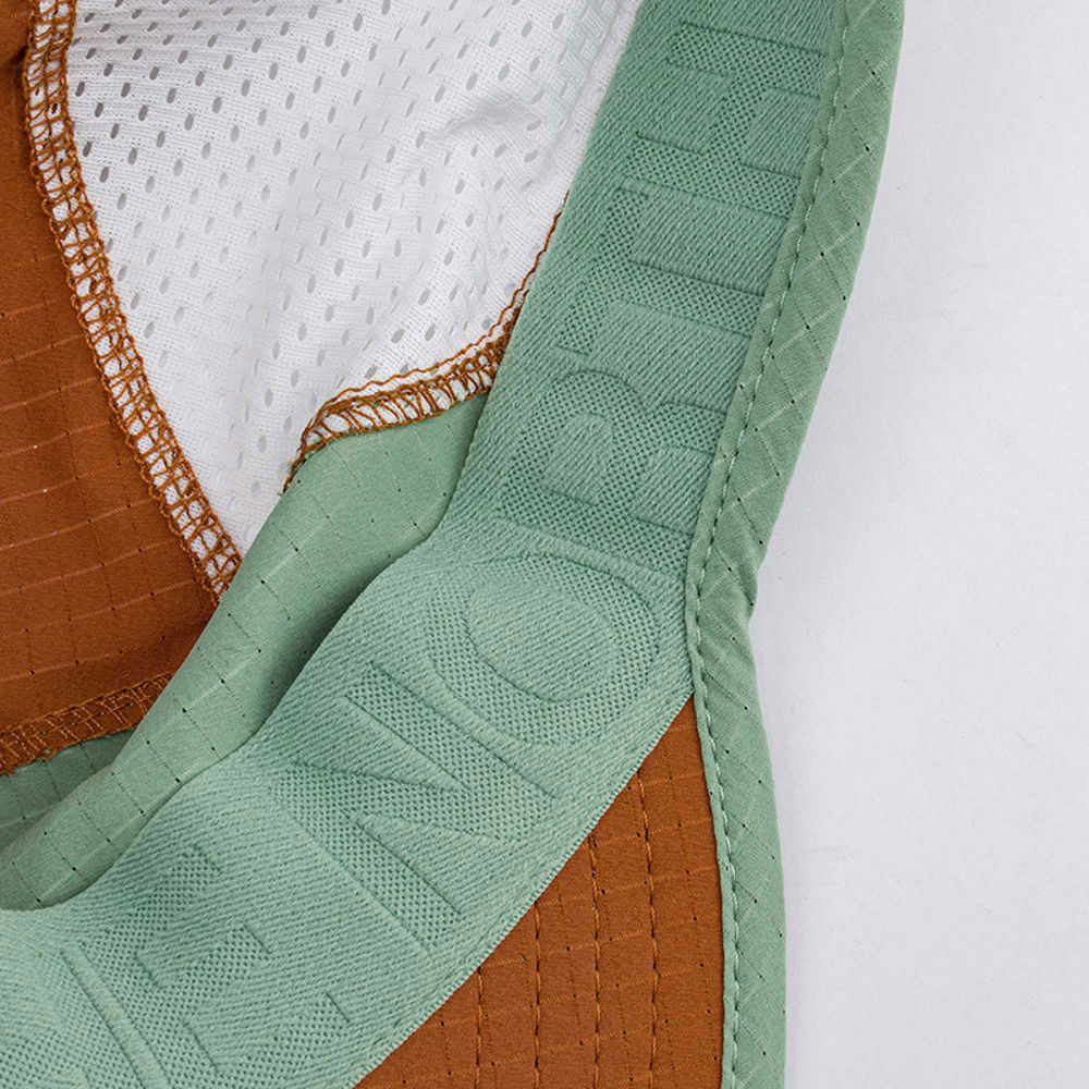 The North Face北面男女款綠色吸濕排汗防曬運動帽｜876JFEI