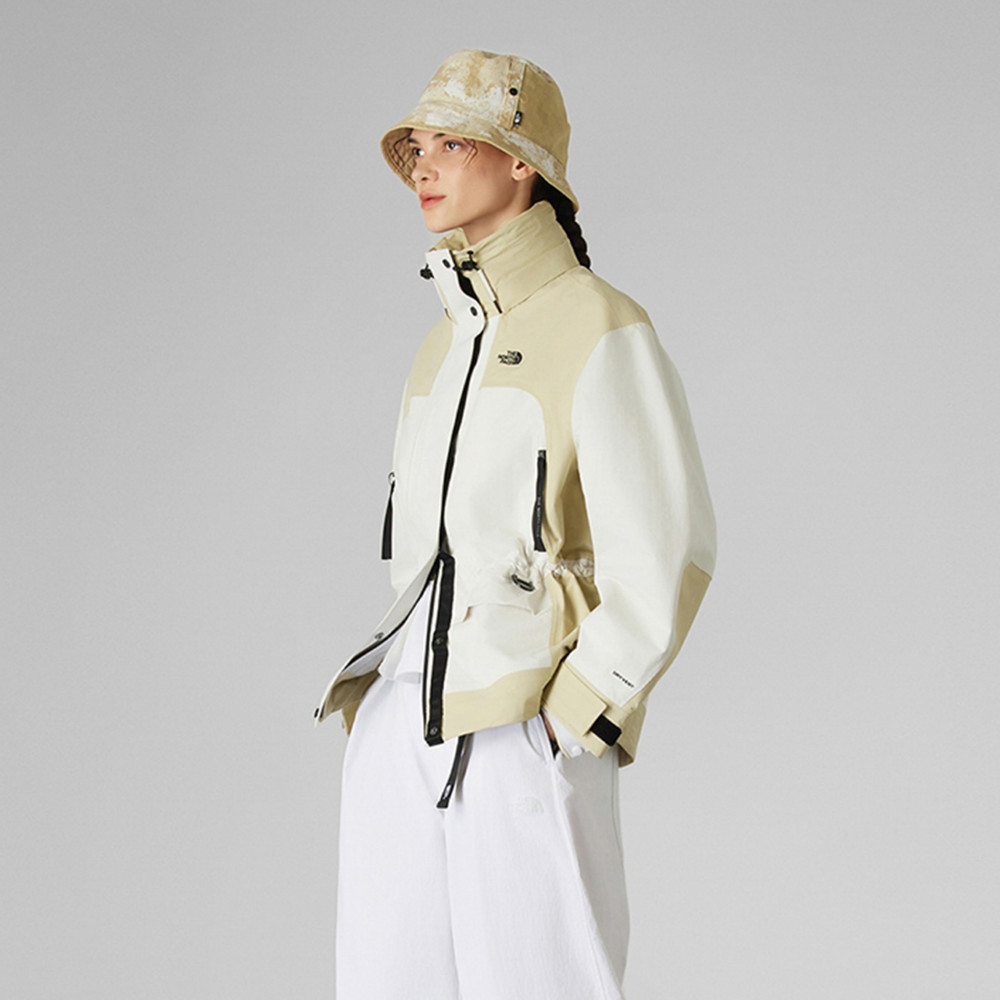 UE女款米白色DRYVENT防水衝鋒衣｜8E6STIU