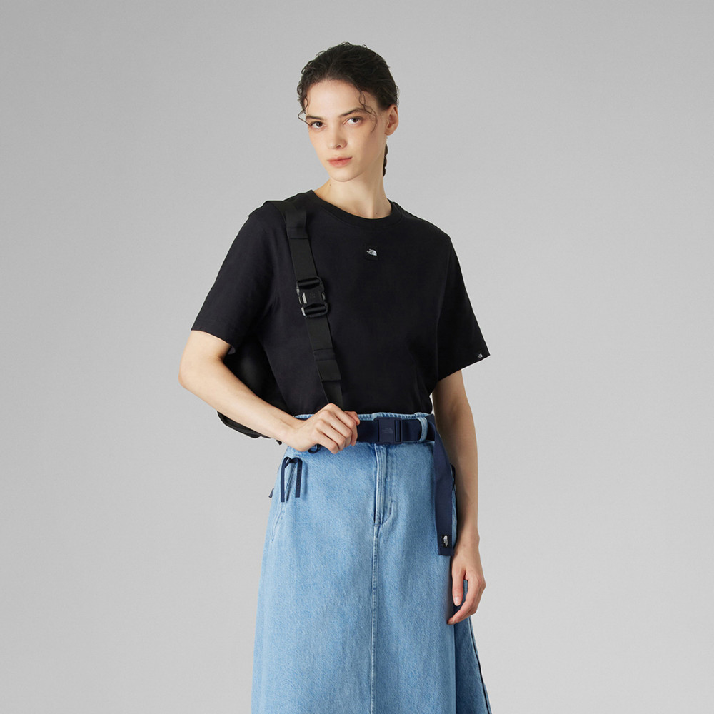 UE女款黑色純棉短袖T恤｜8BUHJK3