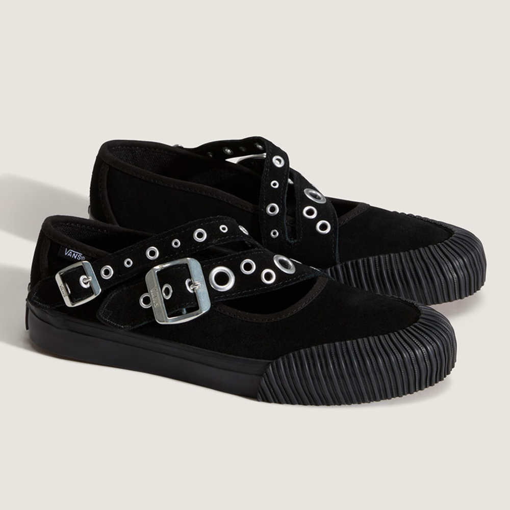 Mary Jane Straps 黑色滑板鞋