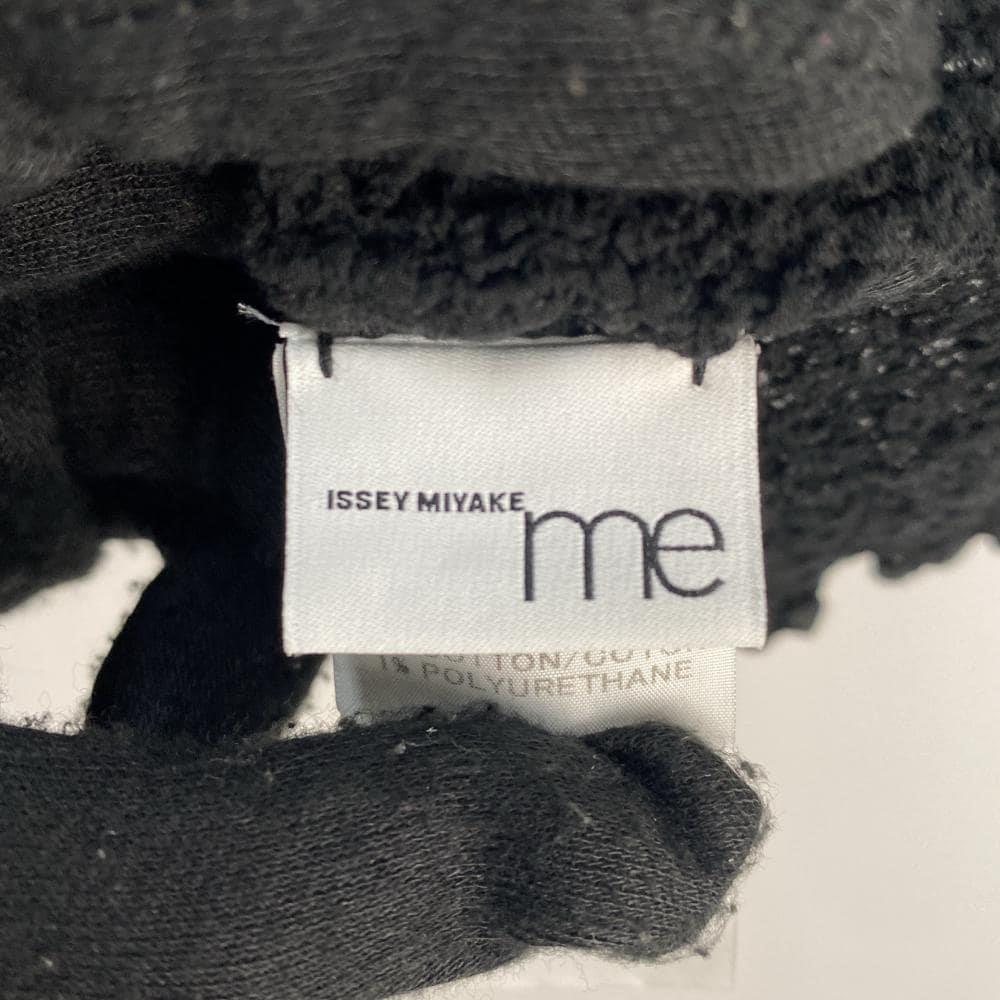 ISSEY MIYAKE ブラック トレンチコート　ナイロン ISSEY MIYAKE | 熱銷推薦| 2nd STREET