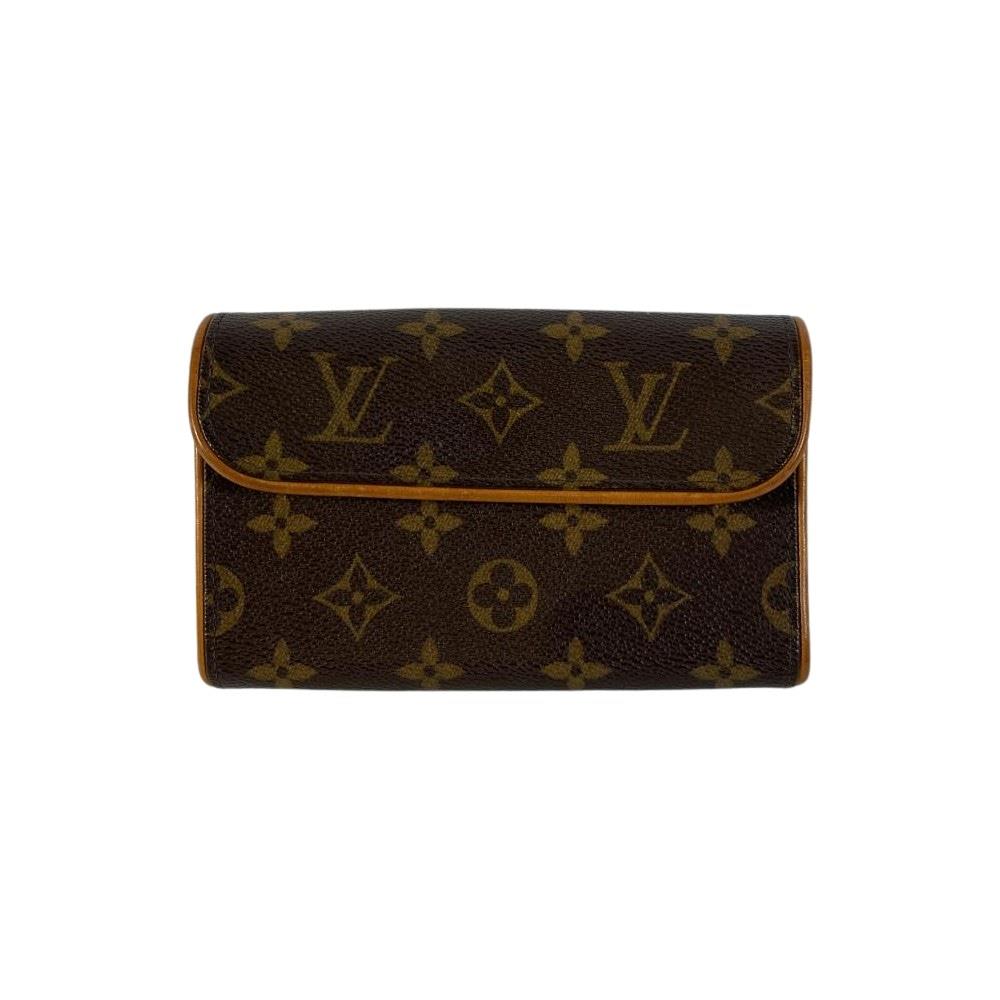 【桃園家樂福經國店】LOUIS VUITTON/腰包//