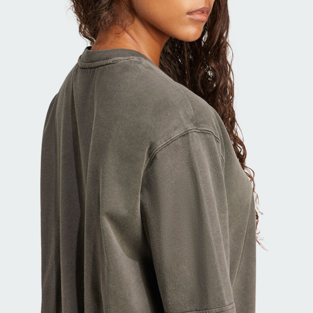 OVERSIZED 短袖上衣